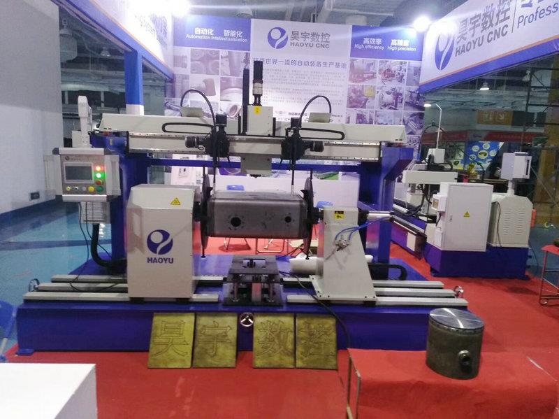 mesin kimpalan tangki bahan api automatik automatic fuel tank welding machine